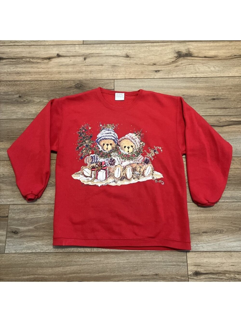 Maze Christmas Bear Sweatshirt SZ Medium Red Holiday Sweater Vintage